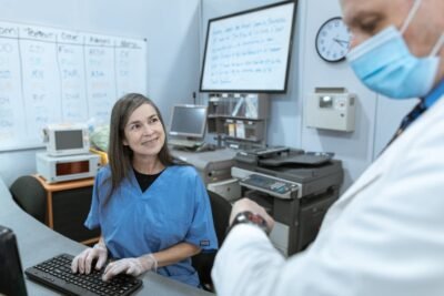 Работа в сфере физиотерапии и смежных медицинских специальностей на Кипре: растущий и недооценённый рынок